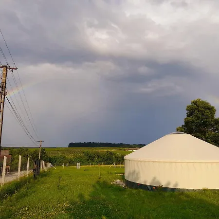 Luxury tent Szent Marton Jurtaszallas Zalakaros Koezeleben Nagyrecse